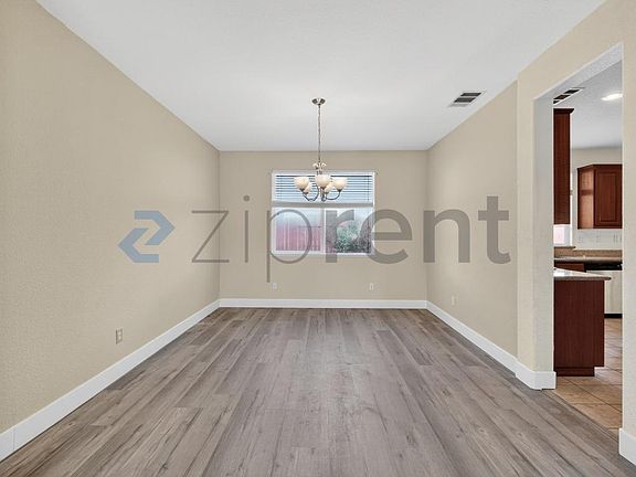 5th image of 26 Escher Cir