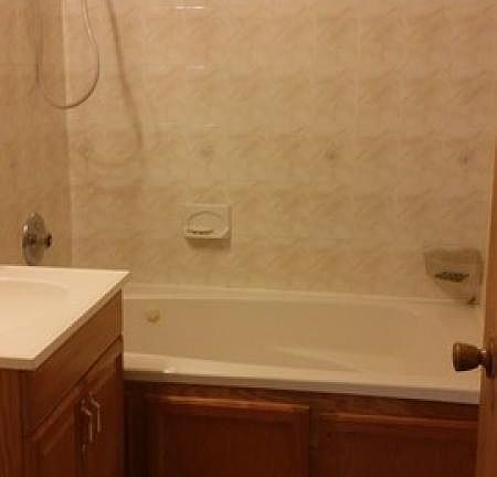 5th image of 10114 Hartford Ct