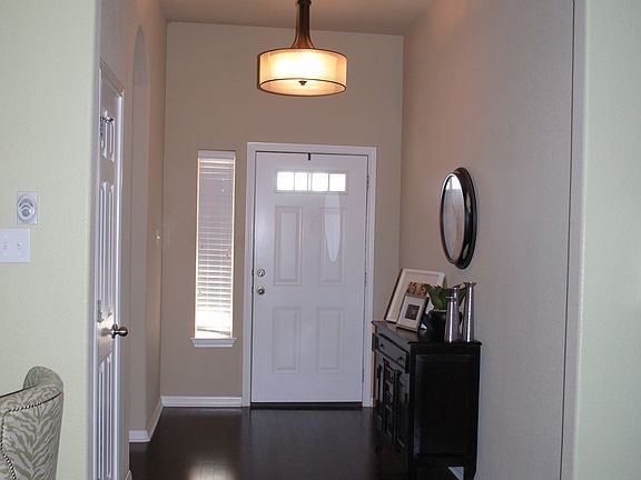 Foyer with beautiful arch