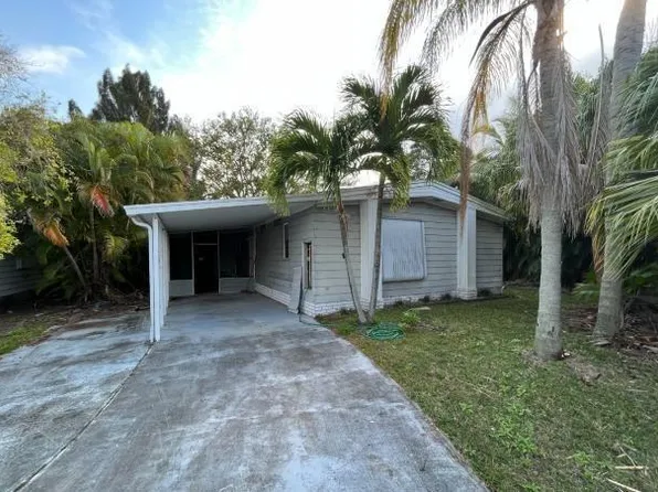 3043 Saltbush Lane, Port St Lucie, FL 34952
