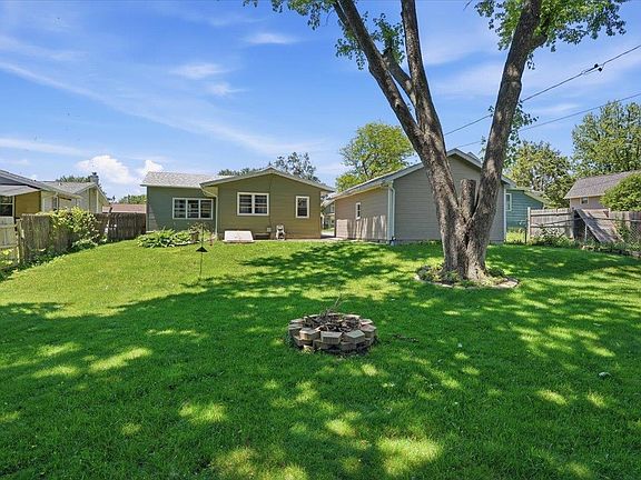 5th image of 338 Almeron St