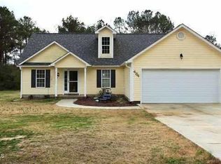 484 Comfort Rd, Richlands, NC 28574