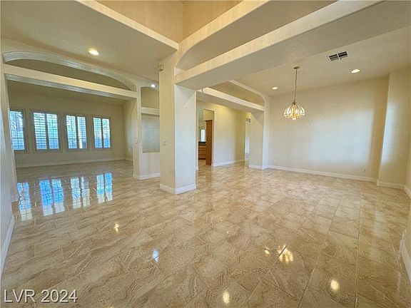 3rd image of 7521 Crystal Forrest Dr