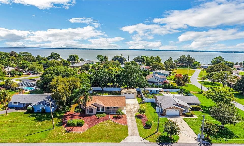 1st image of 33645 Picciola Dr