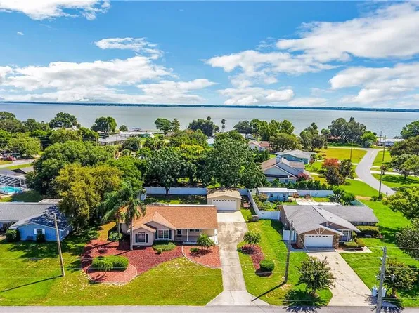 33645 Picciola Dr, Fruitland Park, FL 34731