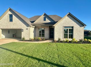 132 Isaiah Dr, Jackson, TN 38305