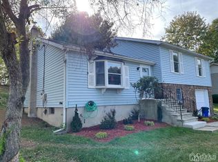 76 Dayton Rd, Jamesburg, NJ 08831