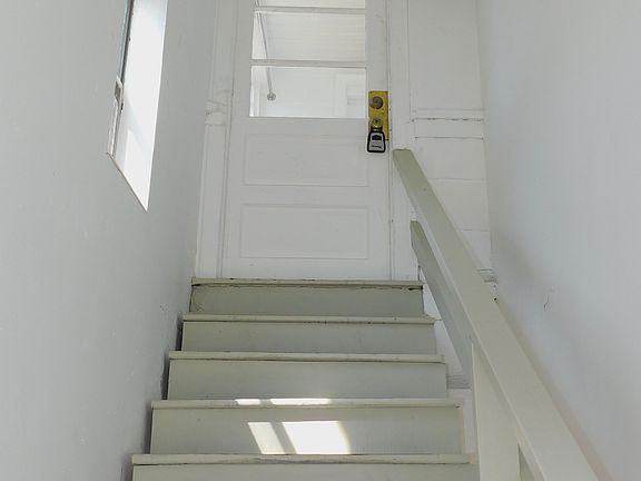 2nd image of 2411 S 5th St APT 2