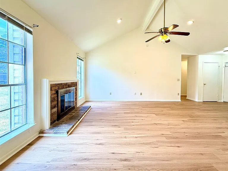 9631 Secretariat Dr — Photo 5