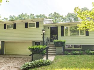 3033 S 13th St, Niles, MI 49120