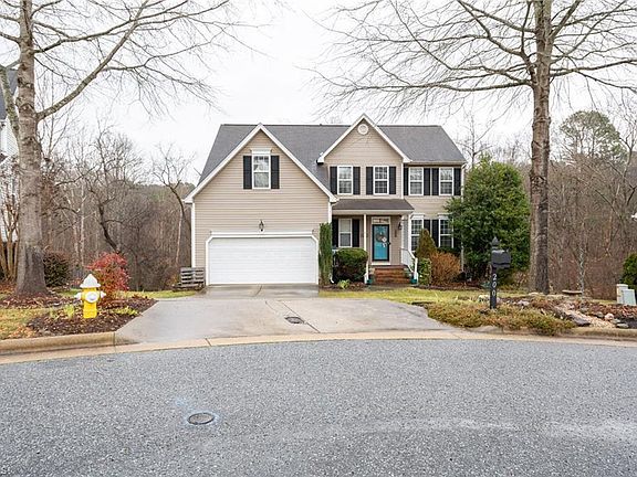 2nd image of 200 Jamestown Oaks Dr