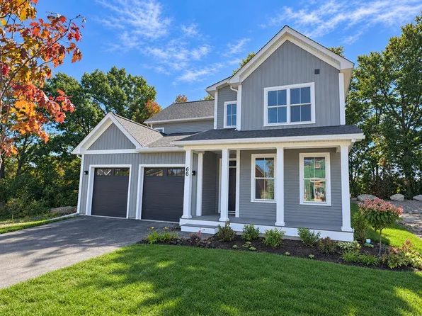 66 Daniel Drive, South Burlington, VT 05403