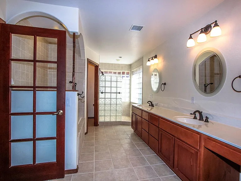 2765 N Yuma Dr — Photo 12