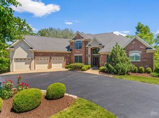 6919 Inverway Dr, Crystal Lake, IL
