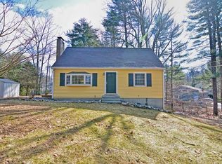 17 Lakeshore Dr, Norfolk, MA 02056