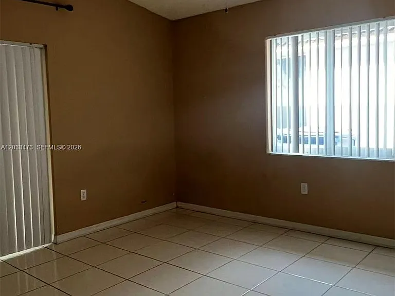 15935 SW 81st Ter — Photo 9