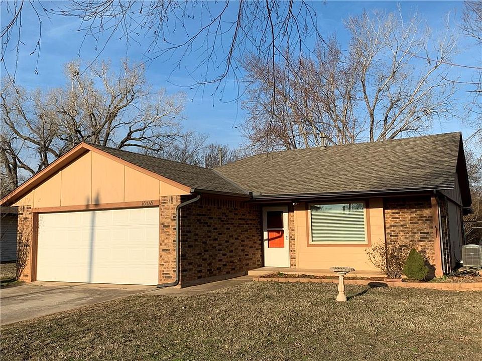 1st image of 1008 Noel Dr