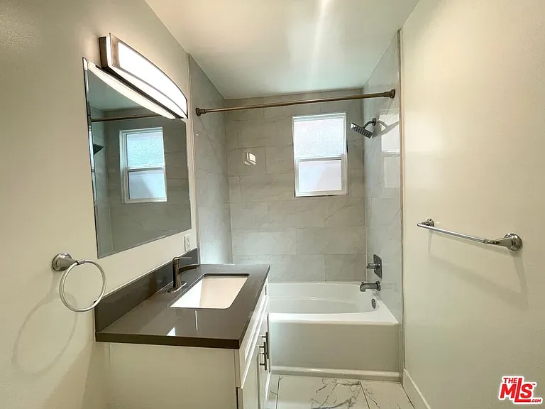 4441 Tujunga Ave #3 — Photo 20