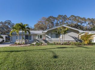 1462 Fairway Dr, Dunedin, FL 34698