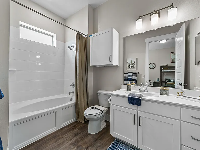 Bathroom Bathroom