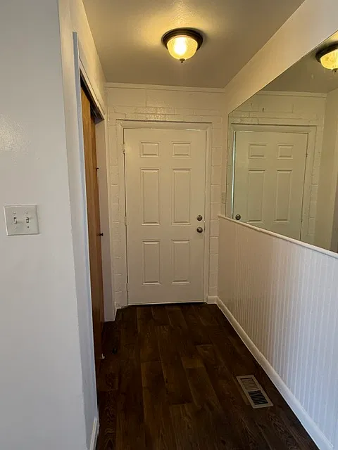2 bed, 768 sqft, $1,400 — Photo 4