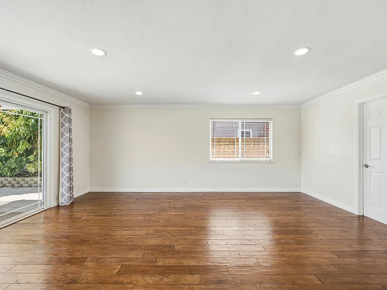 1754 Leaning Pine Dr — Photo 18