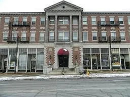 Located in the beautiful Aberdeen building on N. Main St Andover