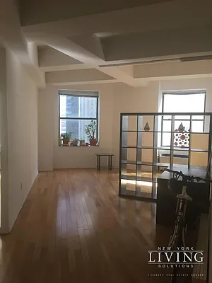 Rented by NY Living Solutions | media 20