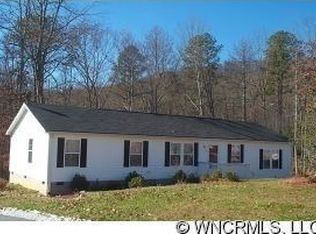 85 Amywood Ln, Mills River, NC 28759