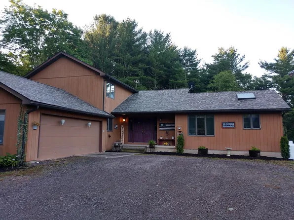 871 Swamp Rd, Hunlock Creek, PA 18621
