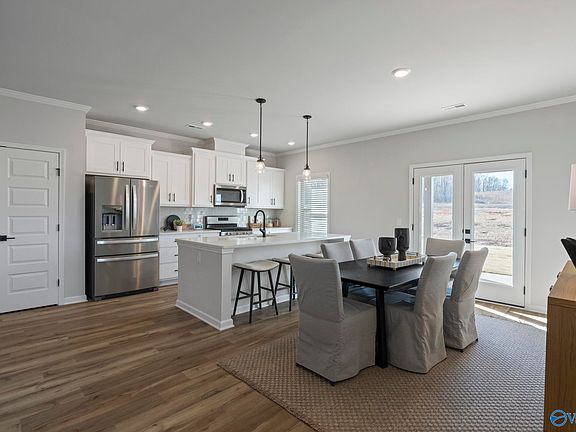 7th image of this home
