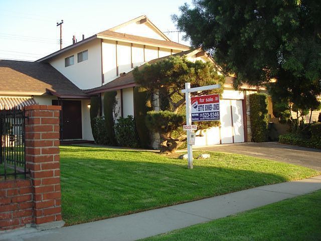 1st image of 19426 Nestor Ave