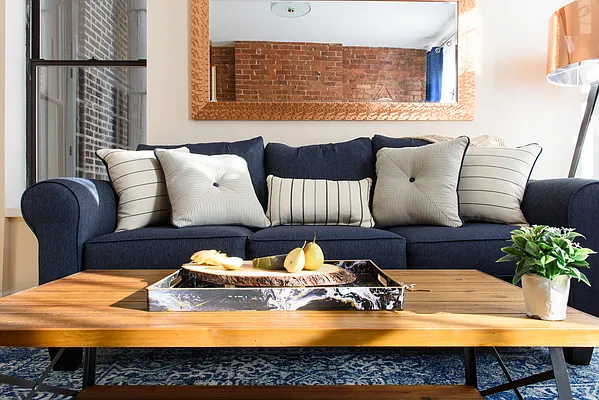 Rented by ER (DO NOT USE) | media 14