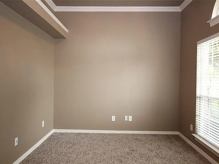 11902 Cobblestone Dr — Photo 10