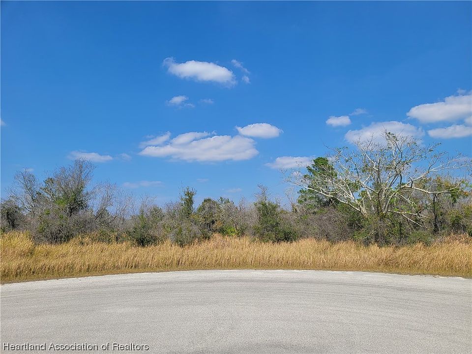 1st image of 3050 Hawks Landing Cir