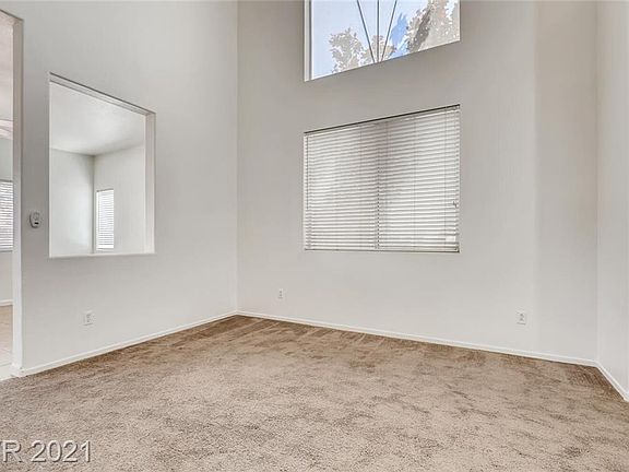 5th image of 904 Clear Diamond Ave