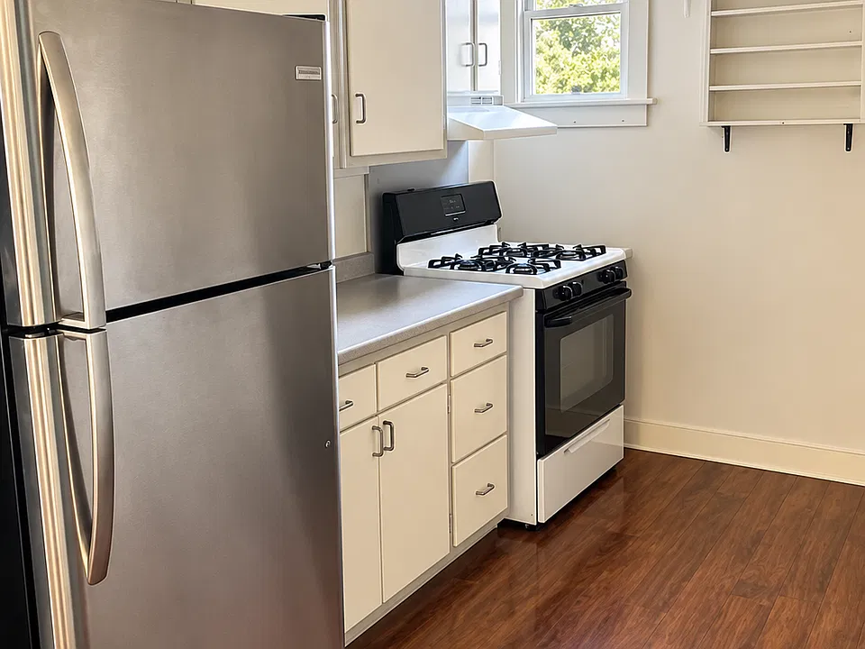 316 Main St #4