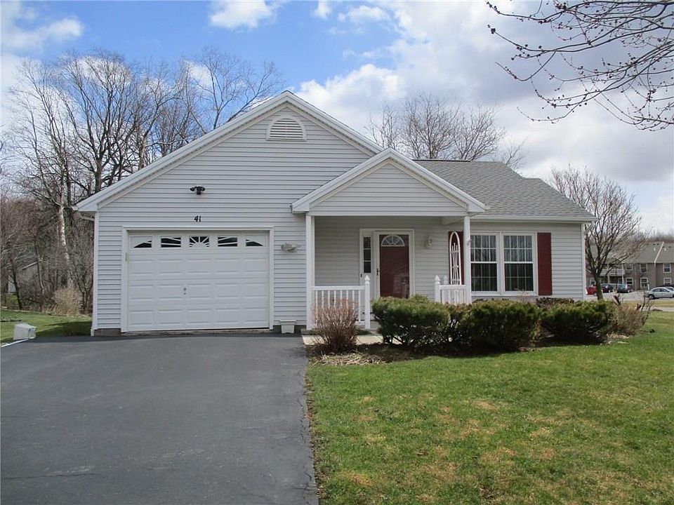 1st image of 41 College Greene Dr