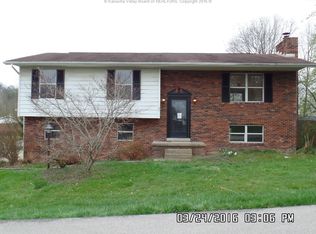24 Michael St, Scott Depot, WV 25560