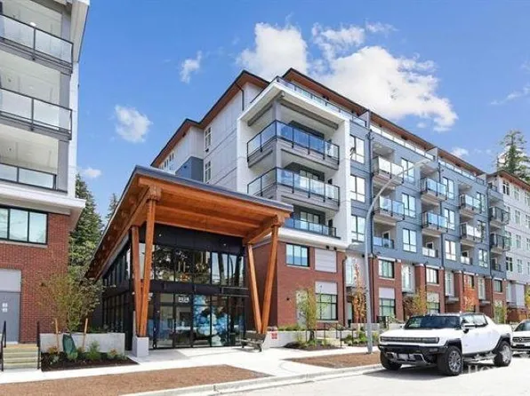 3528 146a St, Surrey, BC V4P 0B1