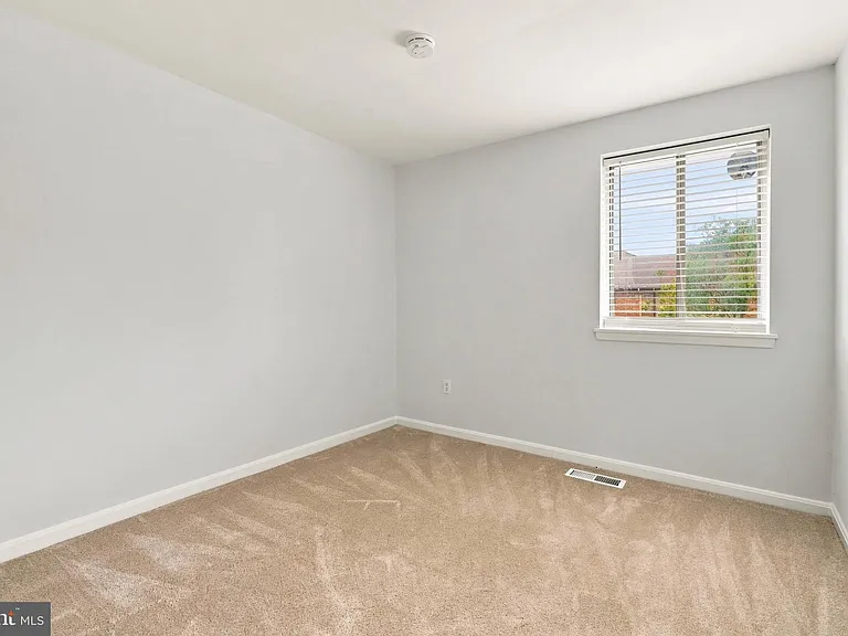 7138 Talisman Ln — Photo 13