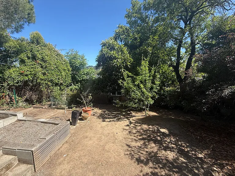 15 Octavia St — Photo 20