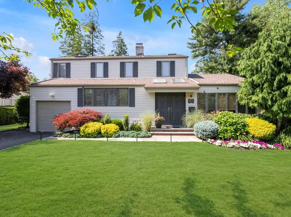 68 Argyle Road, Albertson, NY 11507