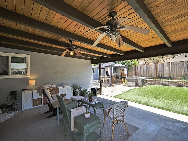 6237 Hancock Ave — Photo 37