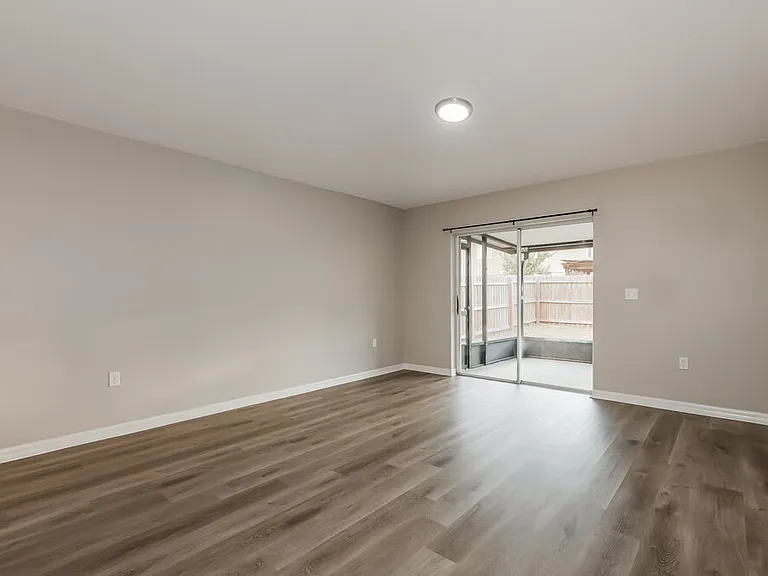 10403 Fly Fishing St — Photo 7