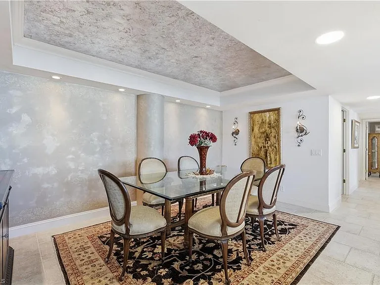 4041 Gulf Shore Blvd N #1007 — Photo 16