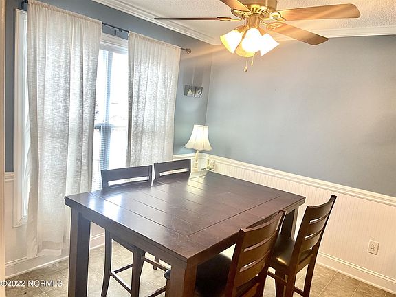 4th image of 4247 Dudleys Grant Dr APT E