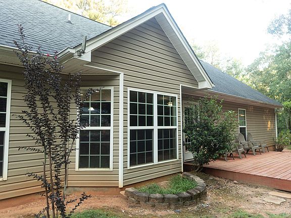 3rd image of 1045 Lee Road 376