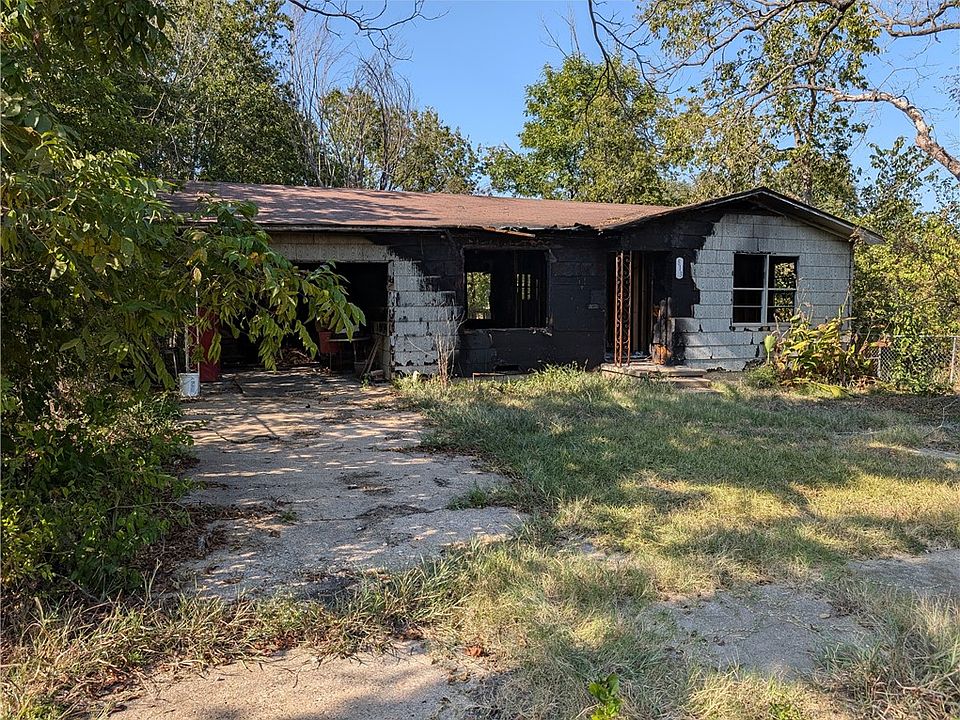 1st image of 813 E McLennan Ave