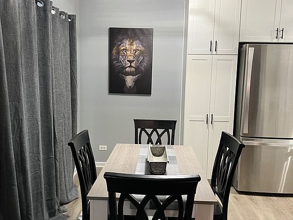 3rd image of 1687 Williamsburg Ct APT B